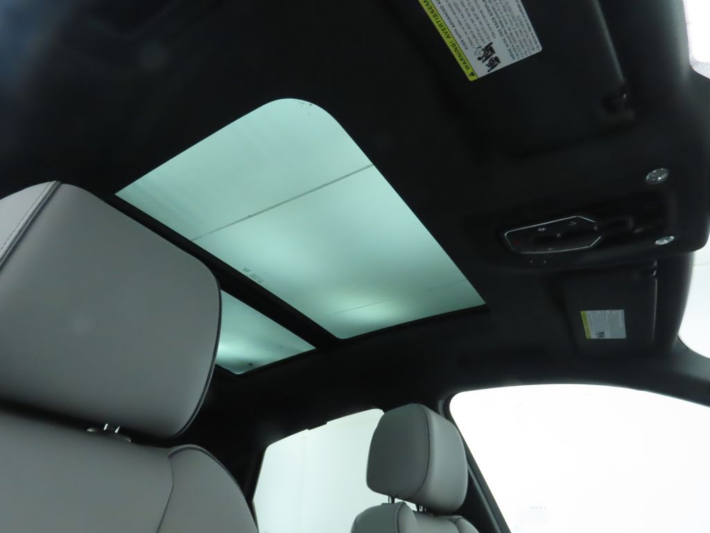 Thumbnail: 2024 Audi Q5 - 21