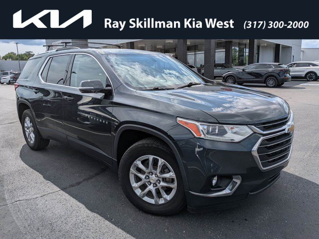 Gray (Graphite Metallic) 2018 Chevrolet Traverse SUV / Crossover Front-Wheel Drive 9-Speed Automatic