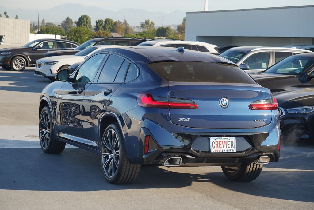 2025 BMW X4 xDrive30i 7