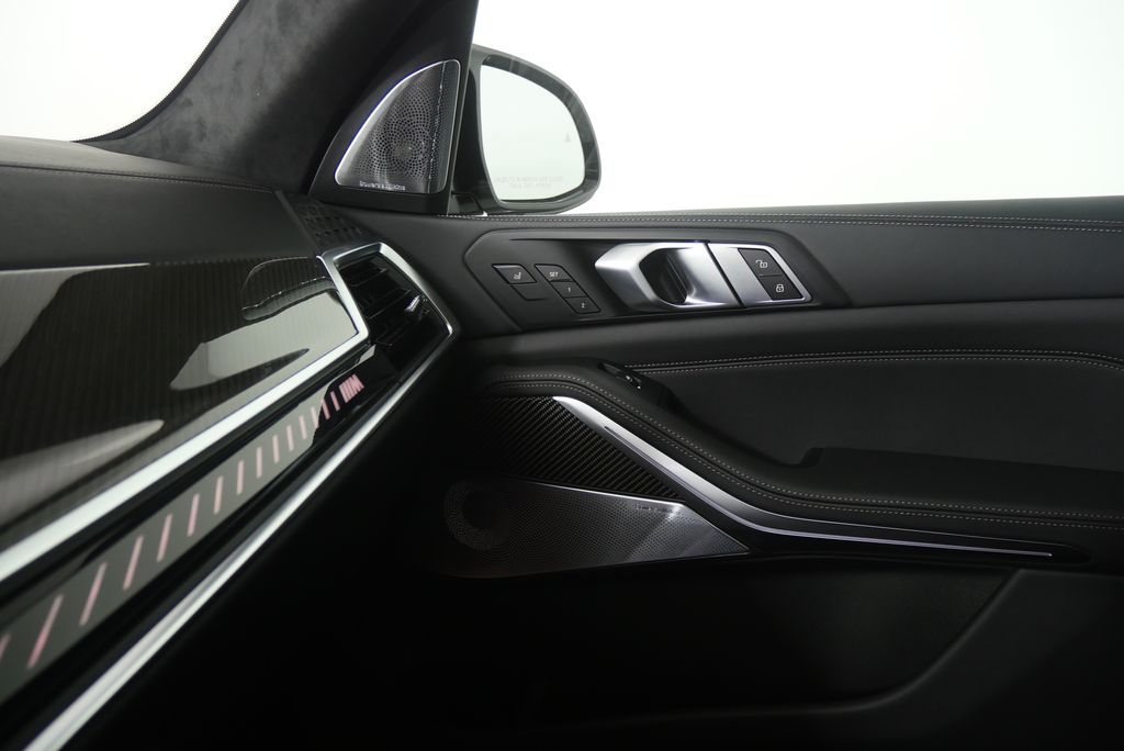 Thumbnail: 2026 BMW X5 - 24