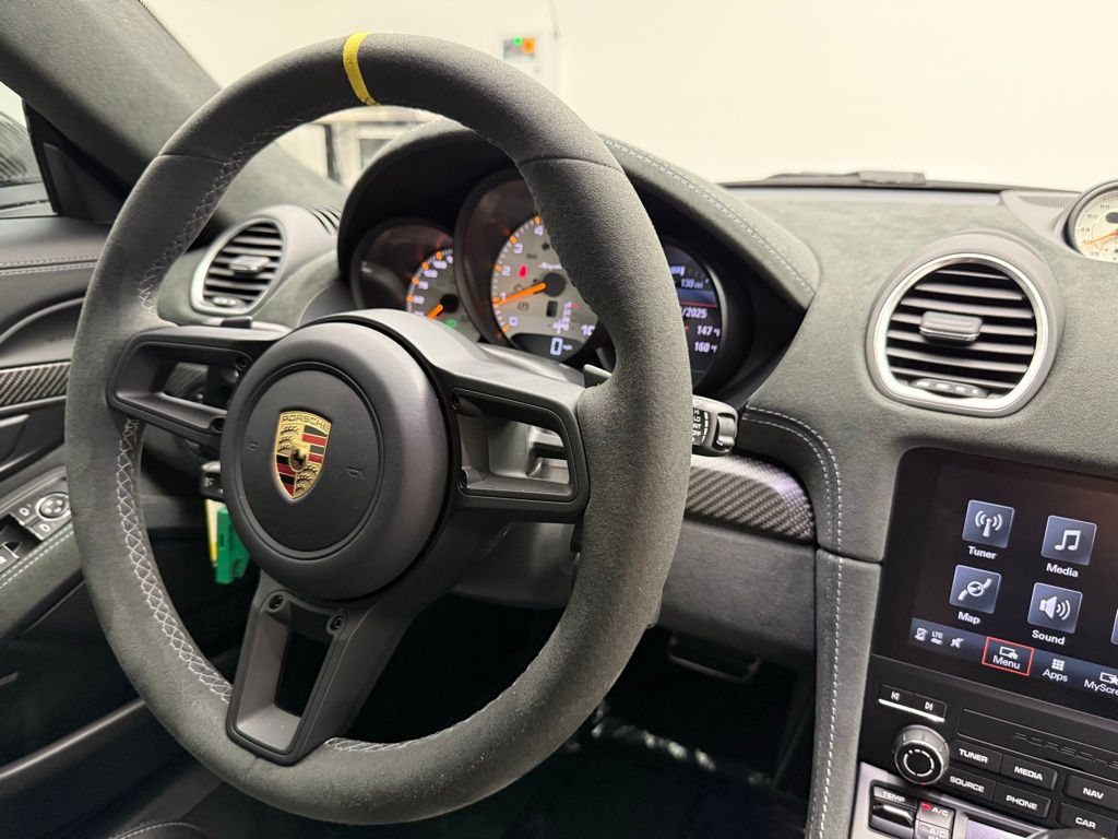 Thumbnail: 2024 Porsche  - 29