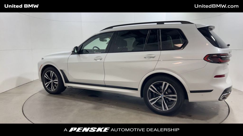 2024 BMW X7 xDrive40i 6