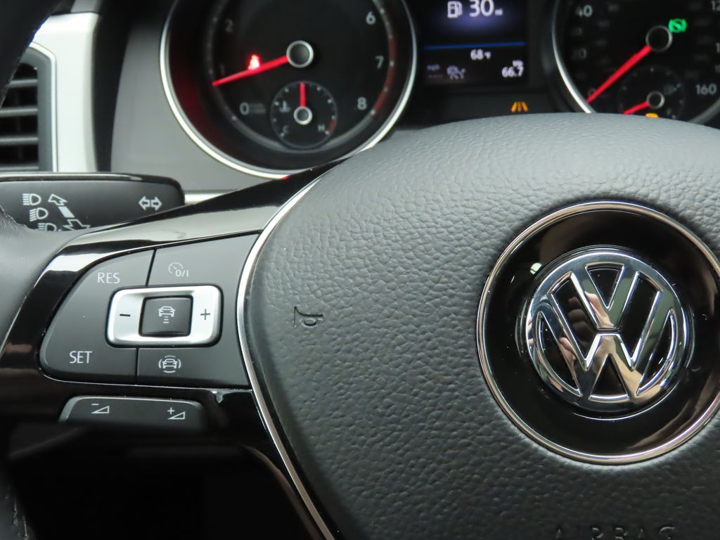 Thumbnail: 2019 Volkswagen Atlas - 11