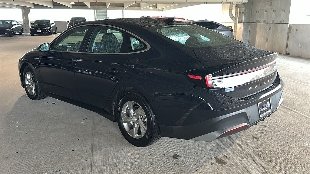 2026 Hyundai Sonata SE - 9