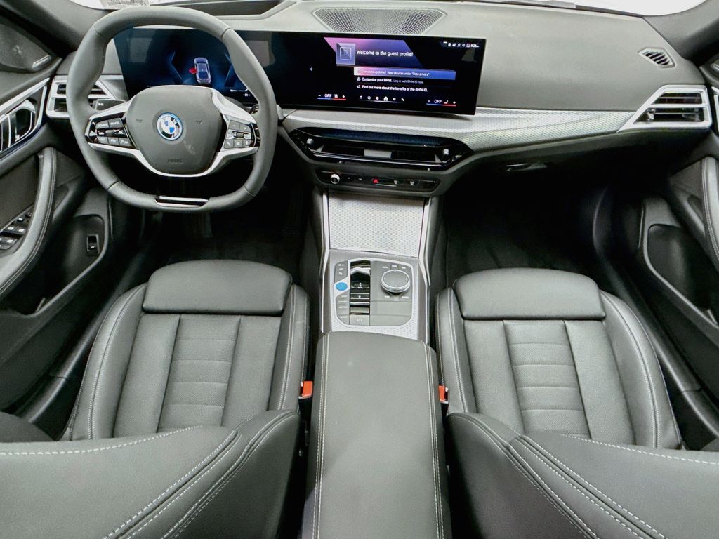 Thumbnail: 2026 BMW i4 - 13