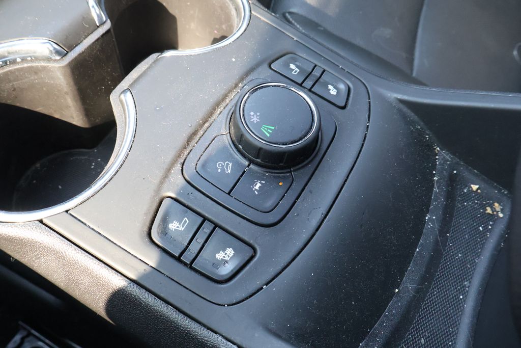 2022 GMC Terrain SLT 30
