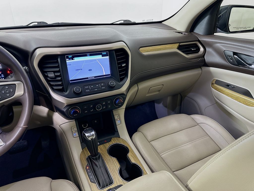 Thumbnail: 2019 GMC Acadia - 25