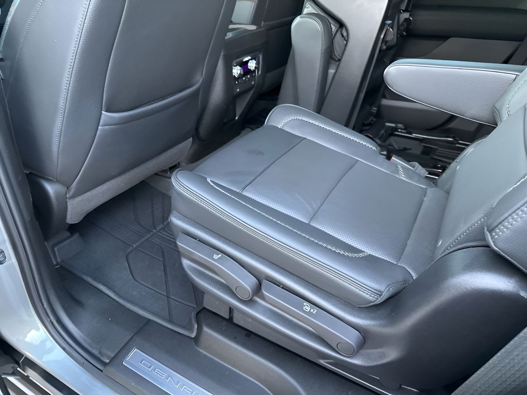 Used Car 2024 Gmc Yukon  Denali For Sale Under $80,000 In Austin, Texas