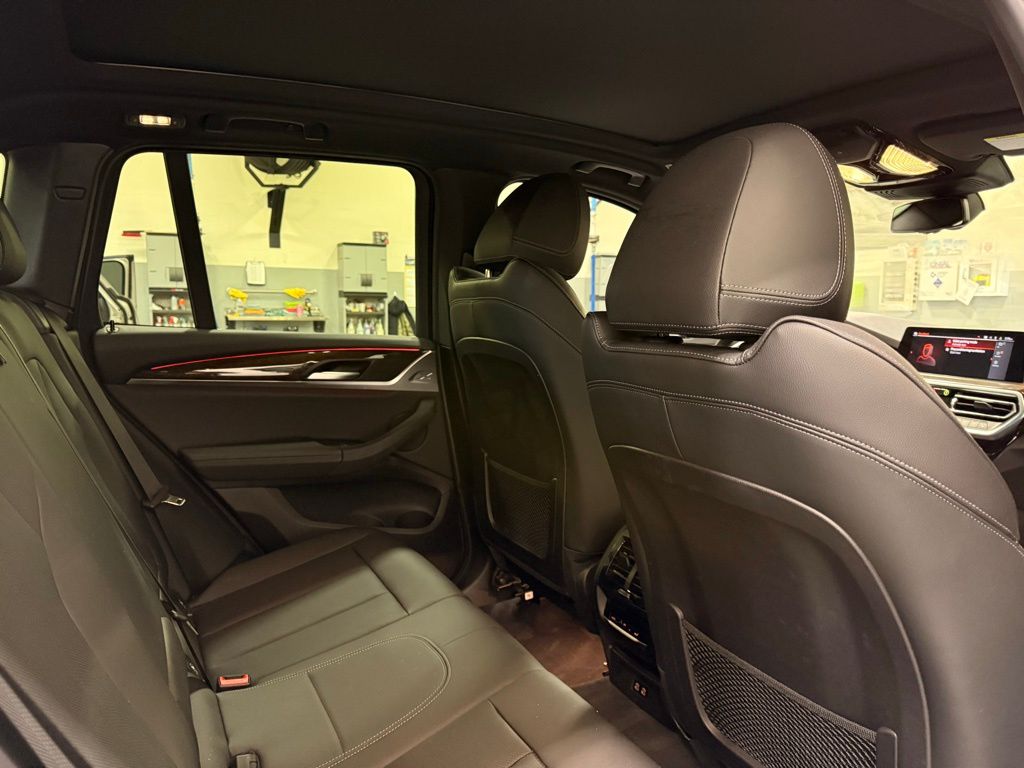 Thumbnail: 2023 BMW X3 - 26