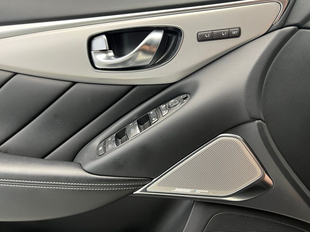 2022 INFINITI Q50 Luxe 25