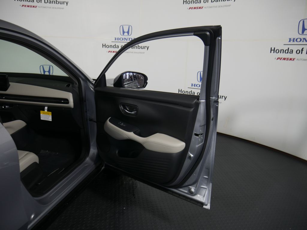Thumbnail: 2026 Honda HR-V - 5