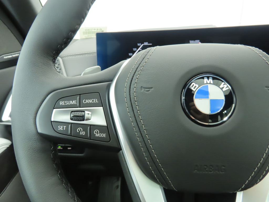 Thumbnail: 2026 BMW X5 - 11