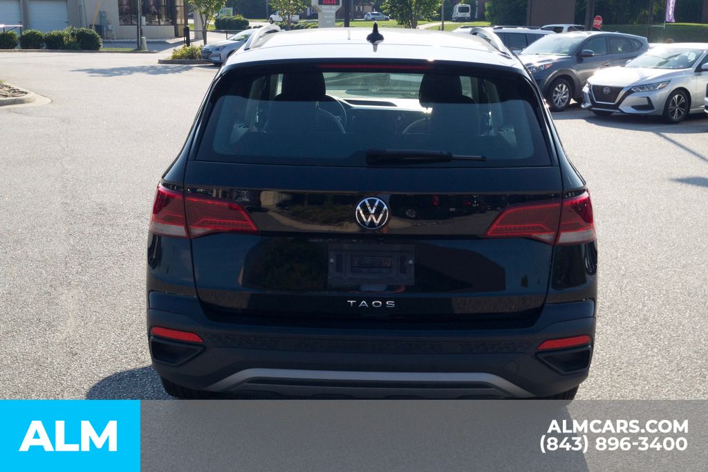 2024 Volkswagen Taos S photo 6