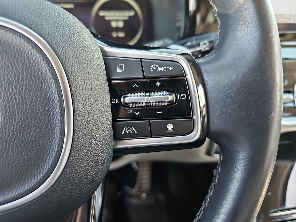 Used 2023 Kia Sorento Hybrid SUV