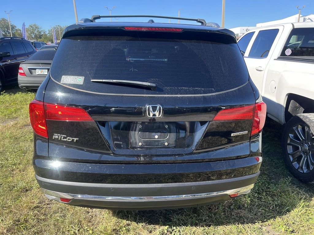 2017 Honda Pilot Touring 3