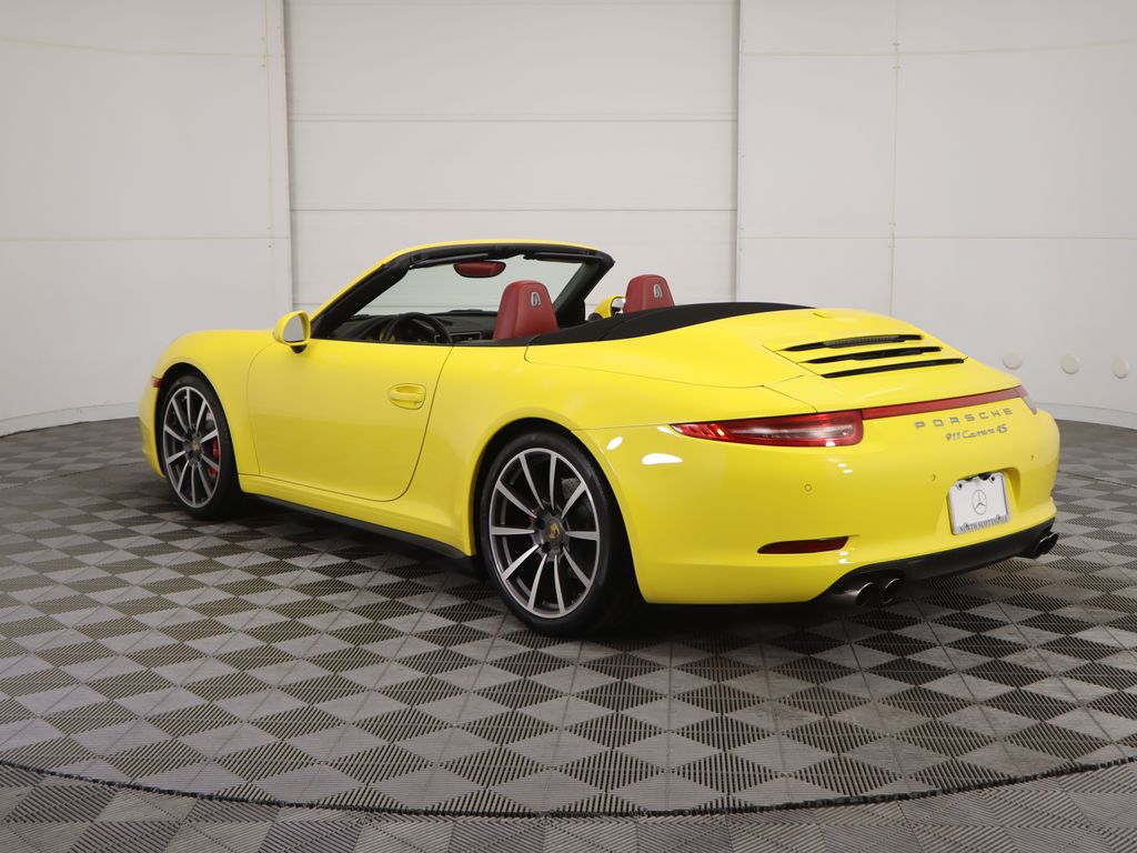 Thumbnail: 2016 Porsche 911 - 7