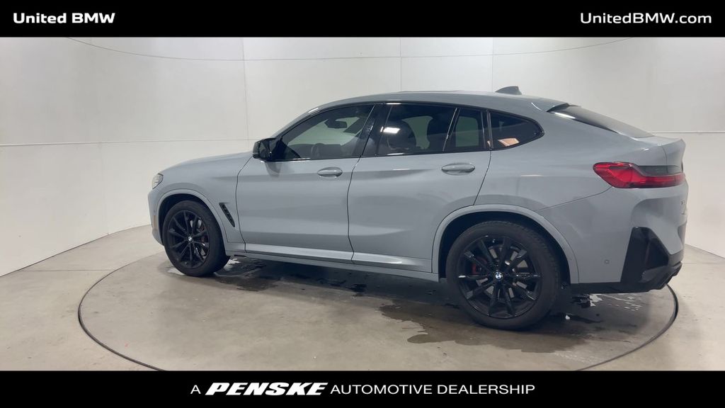 2024 BMW X4 M40i 6