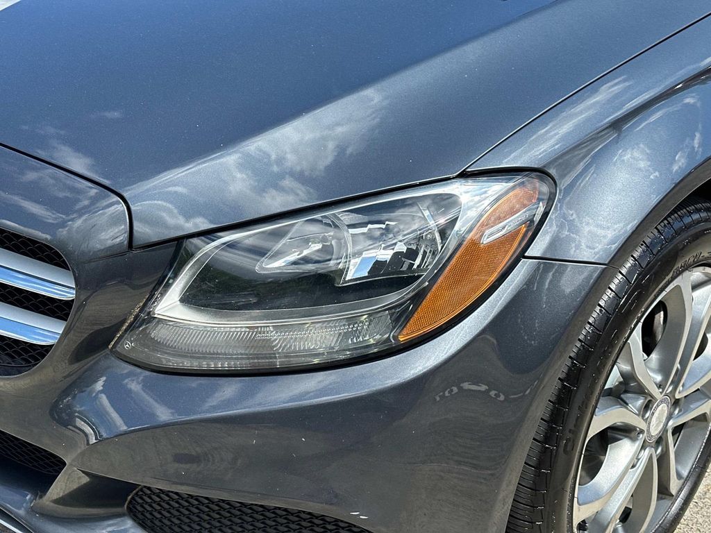 Thumbnail: 2015 Mercedes-Benz C-Class - 2
