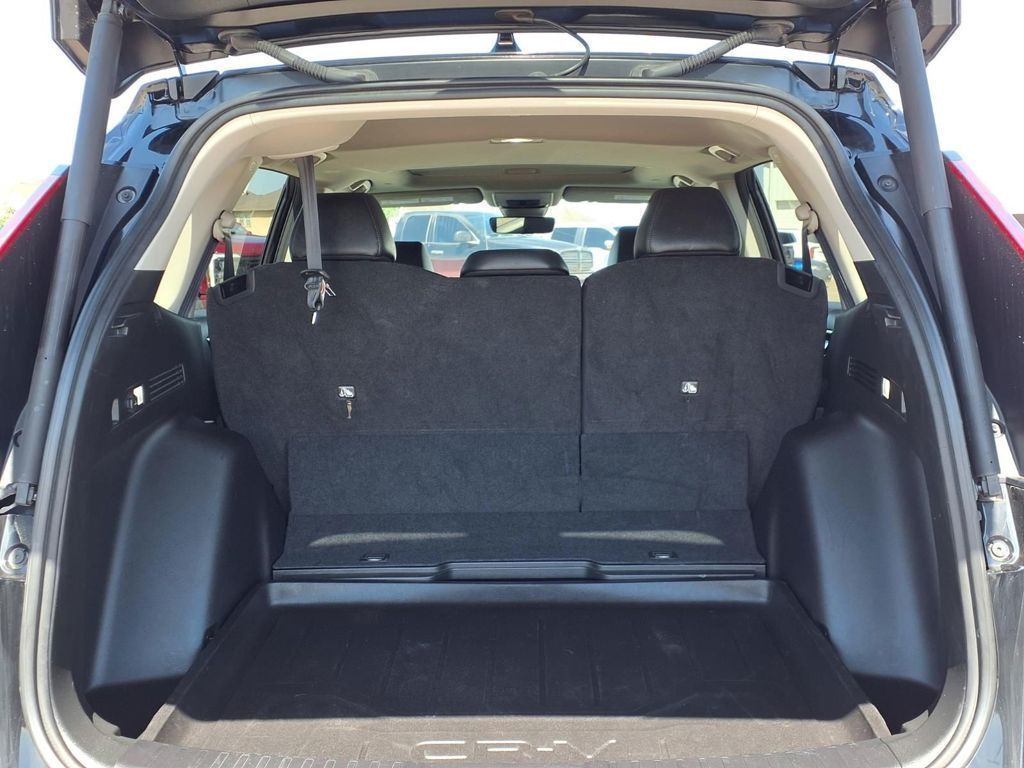 Used 2023  Honda EX-L image 11