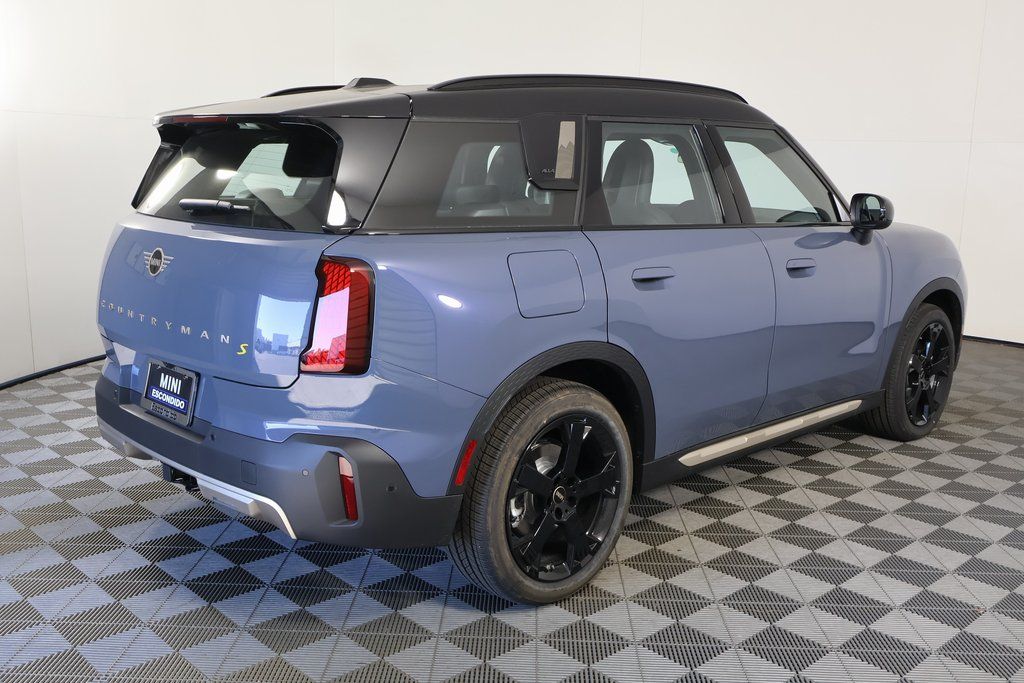 Thumbnail: 2026 MINI Cooper Countryman - 2