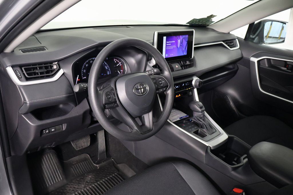 Thumbnail: 2025 Toyota RAV4 - 7