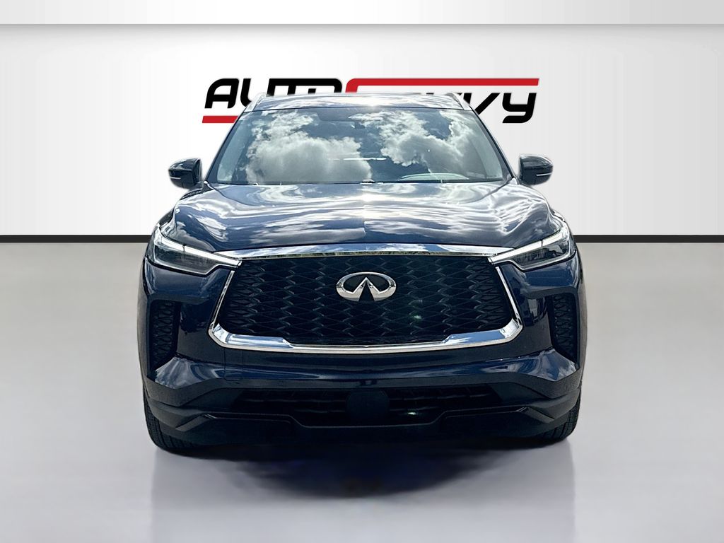 Used 2023 Blue INFINITI LUXE image 2