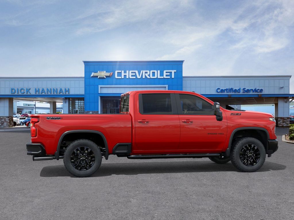 2025 Chevrolet Silverado 3500HD LT