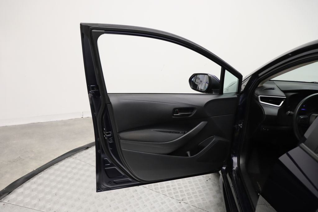 2024 Toyota Corolla LE 16
