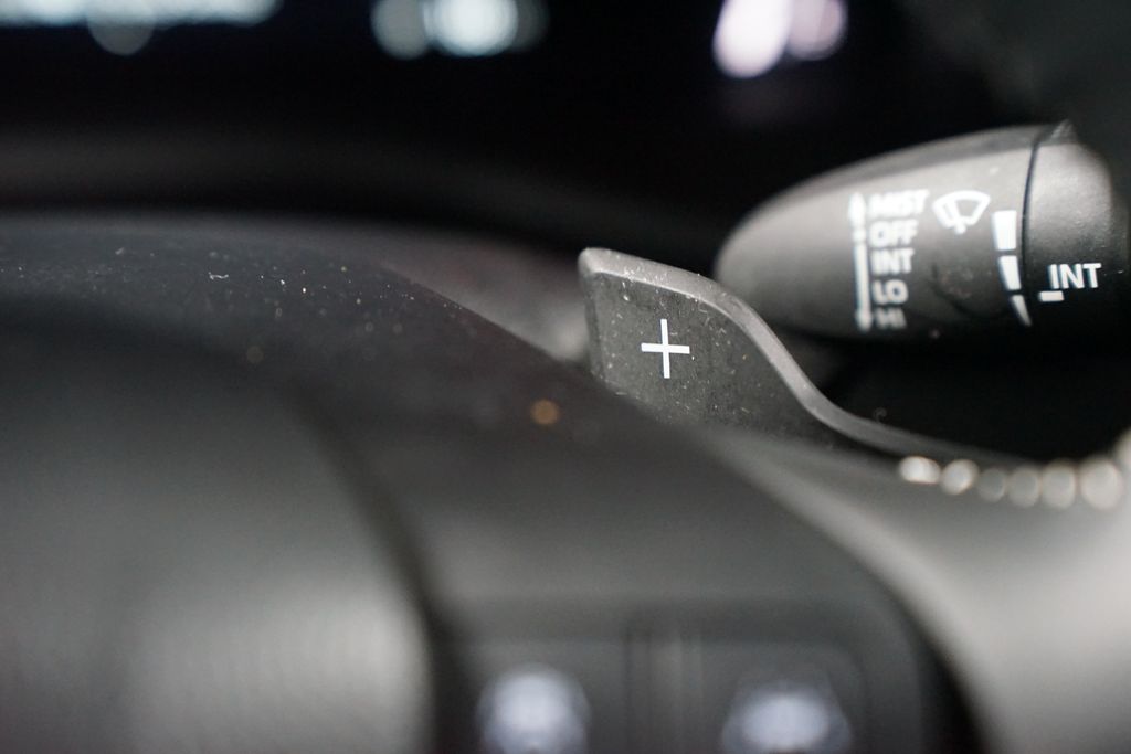 Thumbnail: 2025 Toyota Camry - 15