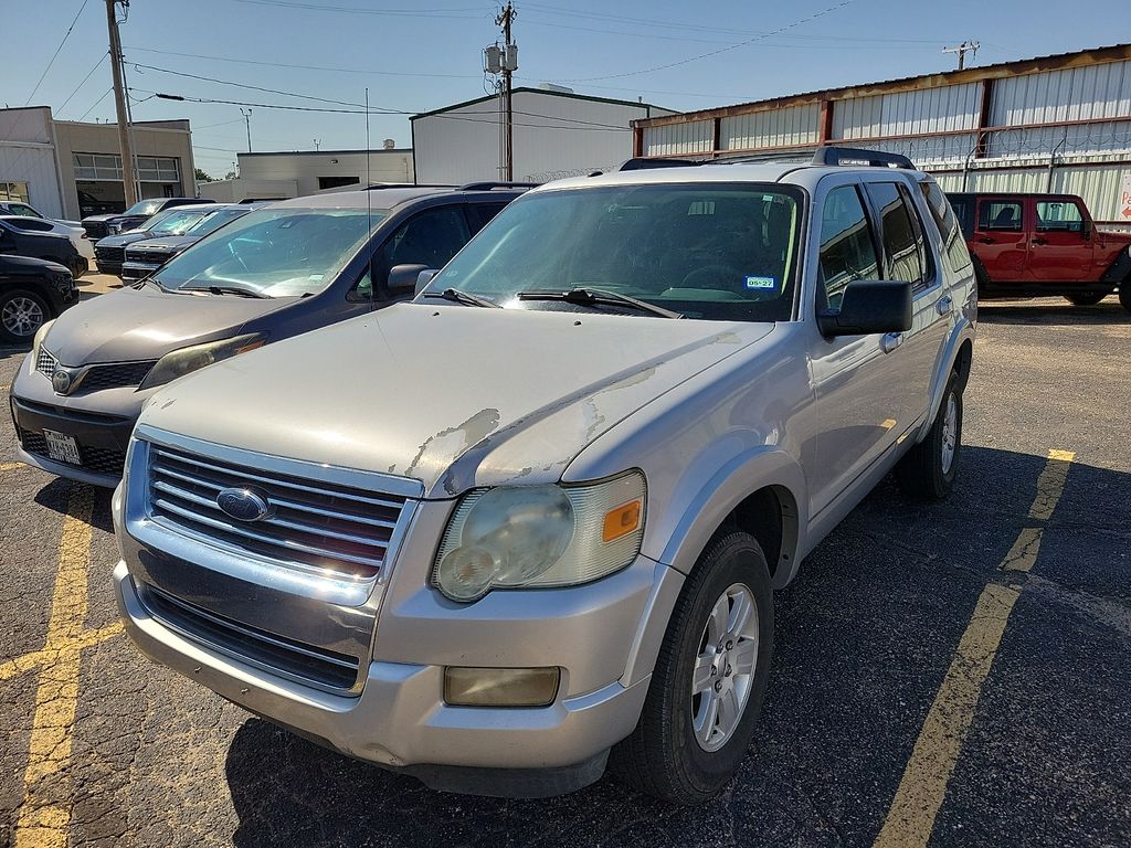 2010 Ford Explorer XLT - 1