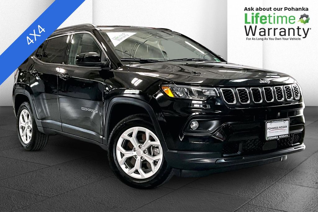 Diamond Black Crystal Pearlcoat 2024 Jeep Compass SUV / Crossover Four-Wheel Drive 8-Speed Automatic