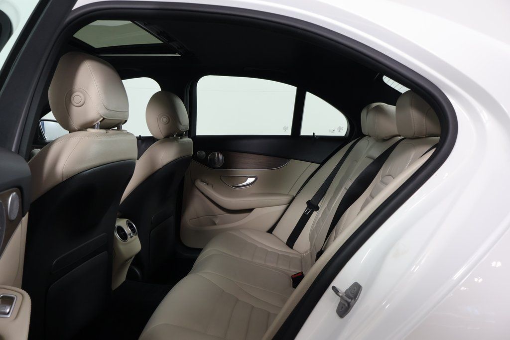 Thumbnail: 2019 Mercedes-Benz C-Class - 11