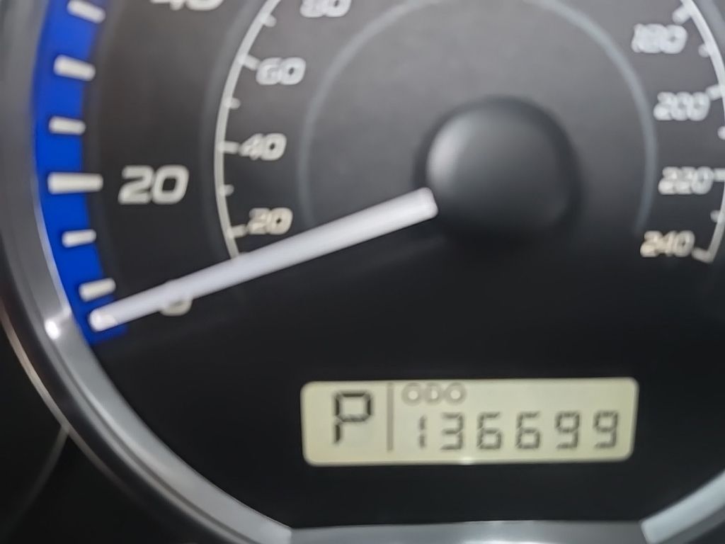 Used 2011 Green Subaru 2.5X image 17