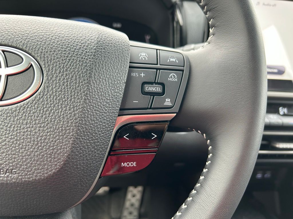 Thumbnail: 2025 Toyota Camry - 19