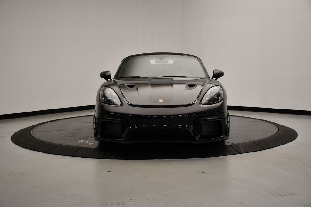 Thumbnail: 2025 Porsche  - 10