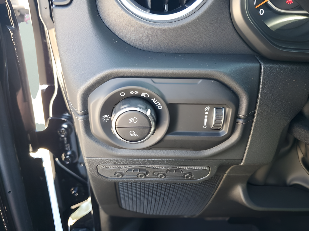 New Car 2025 Jeep Gladiator  For Sale Under $50,000 In Austin, Texas