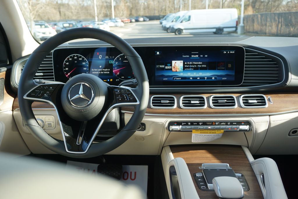 Thumbnail: 2026 Mercedes-Benz GLE - 18