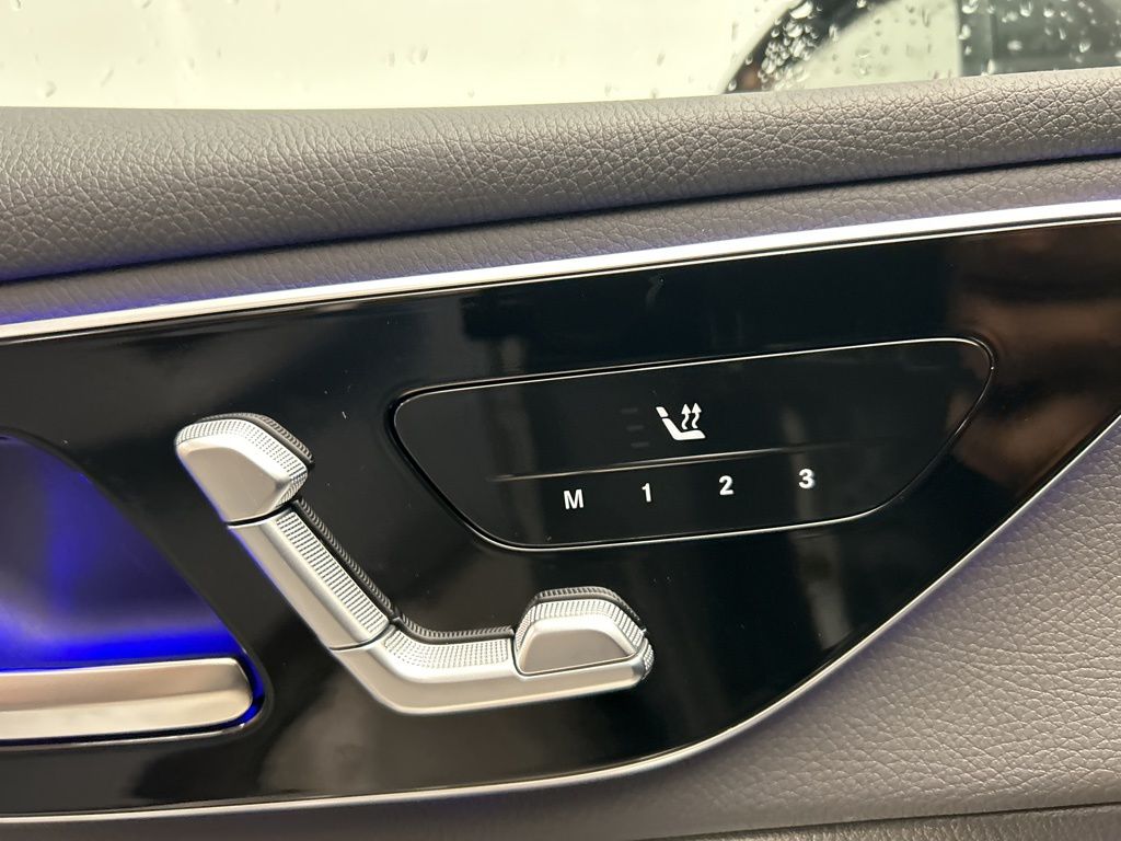 Thumbnail: 2026 Mercedes-Benz GLC - 21