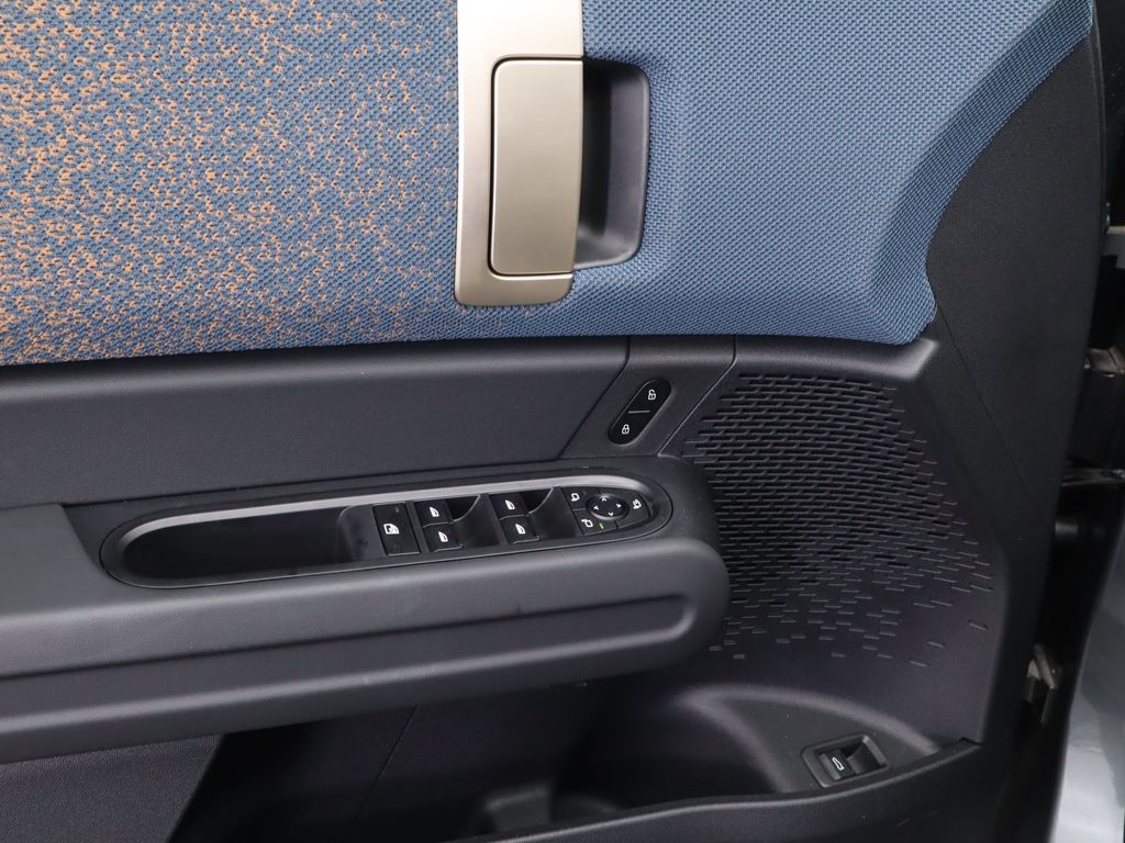 Thumbnail: 2025 MINI Cooper Countryman - 26