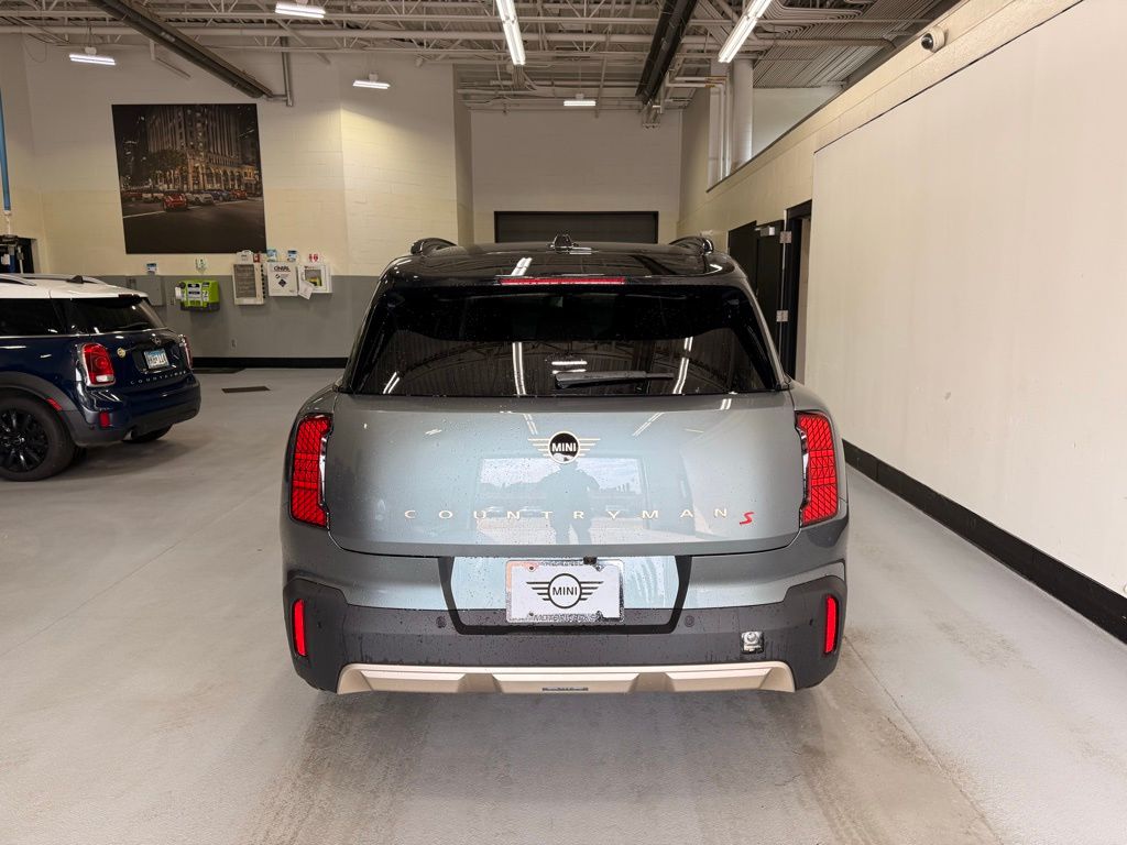 Thumbnail: 2025 MINI Cooper Countryman - 4