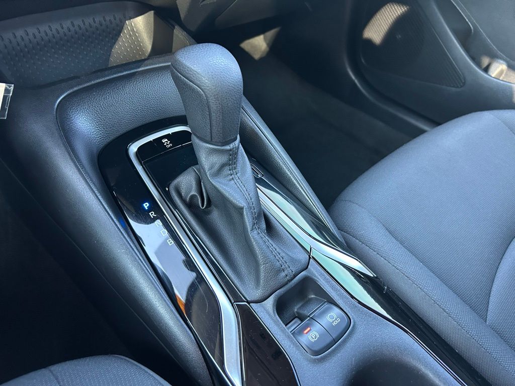 Thumbnail: 2021 Toyota Corolla - 26