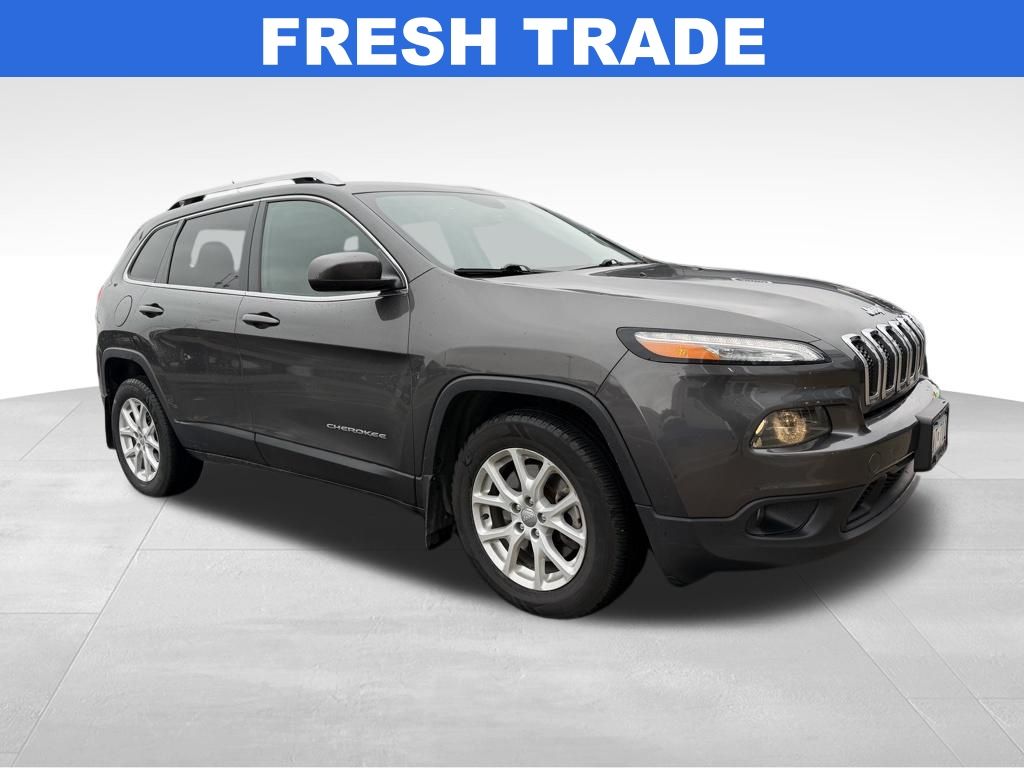 Gray (Granite Crystal Metallic Clearcoat) 2014 Jeep Cherokee Latitude FWD SUV / Crossover Front-Wheel Drive 9-Speed Automatic