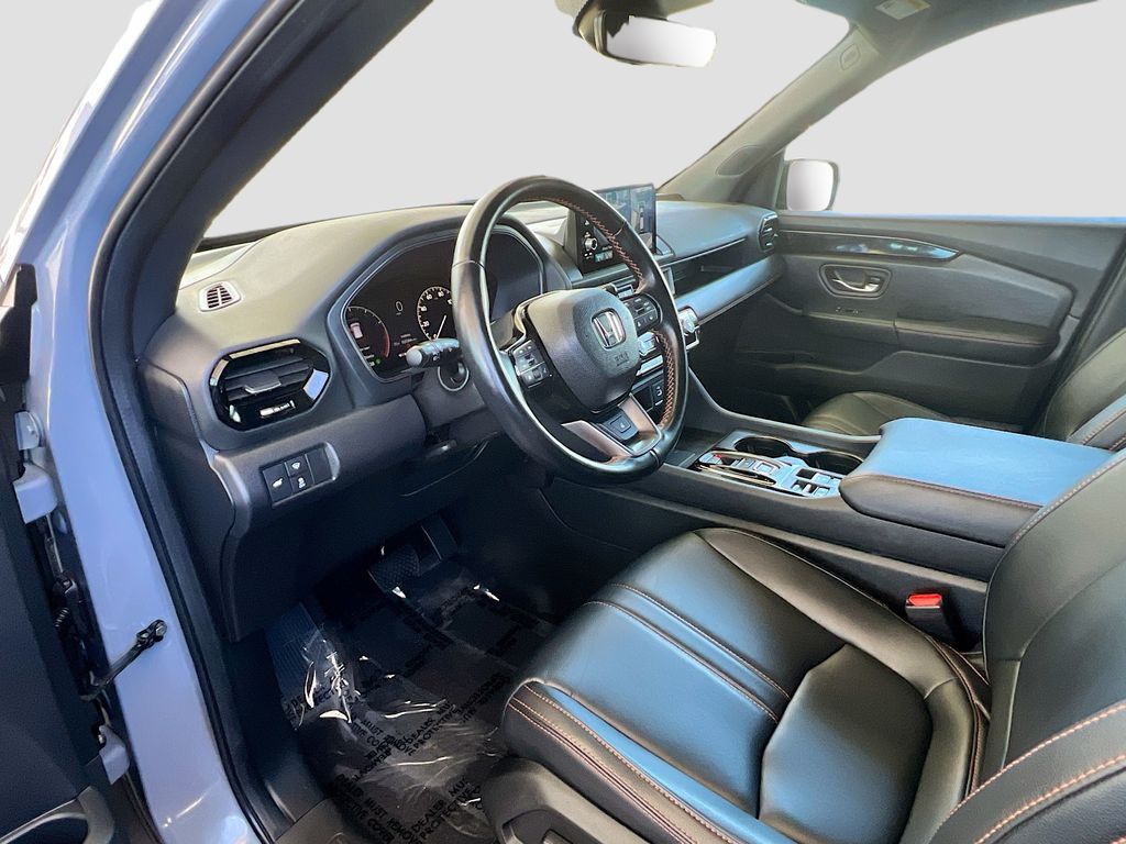 Thumbnail: 2024 Honda Pilot - 9