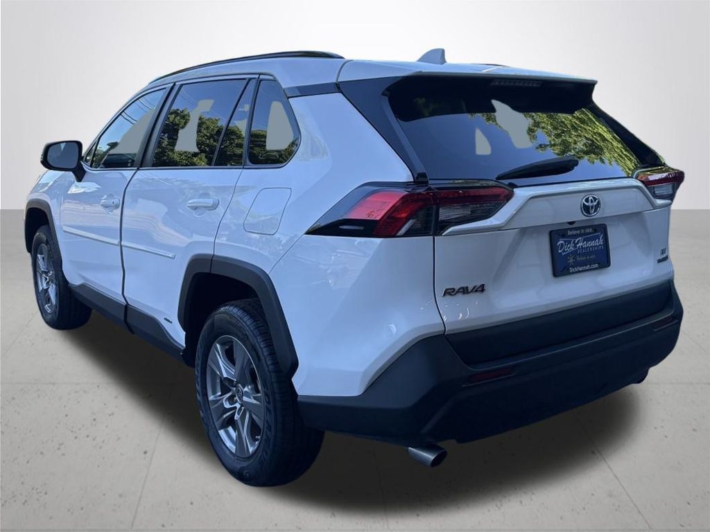 2023 Toyota RAV4 Hybrid LE