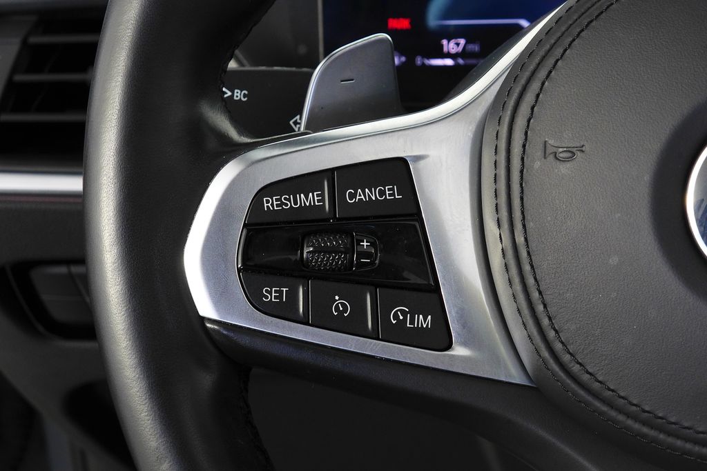 Thumbnail: 2023 BMW 3 Series - 30