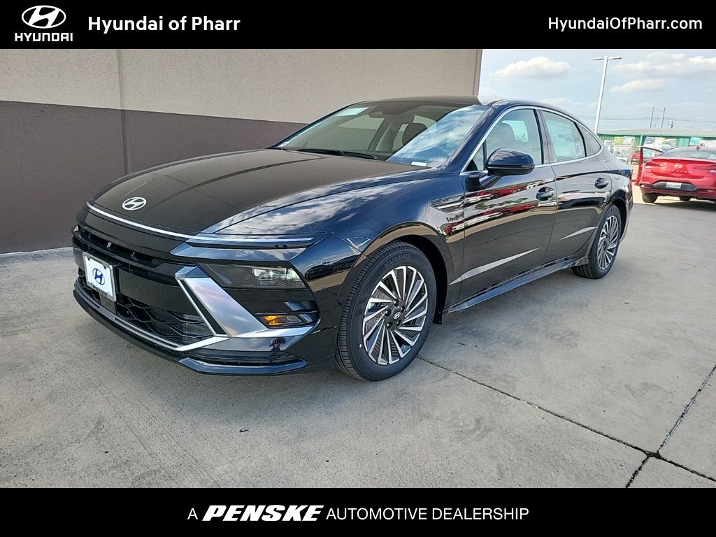 2025 Hyundai Sonata SEL Hero Image