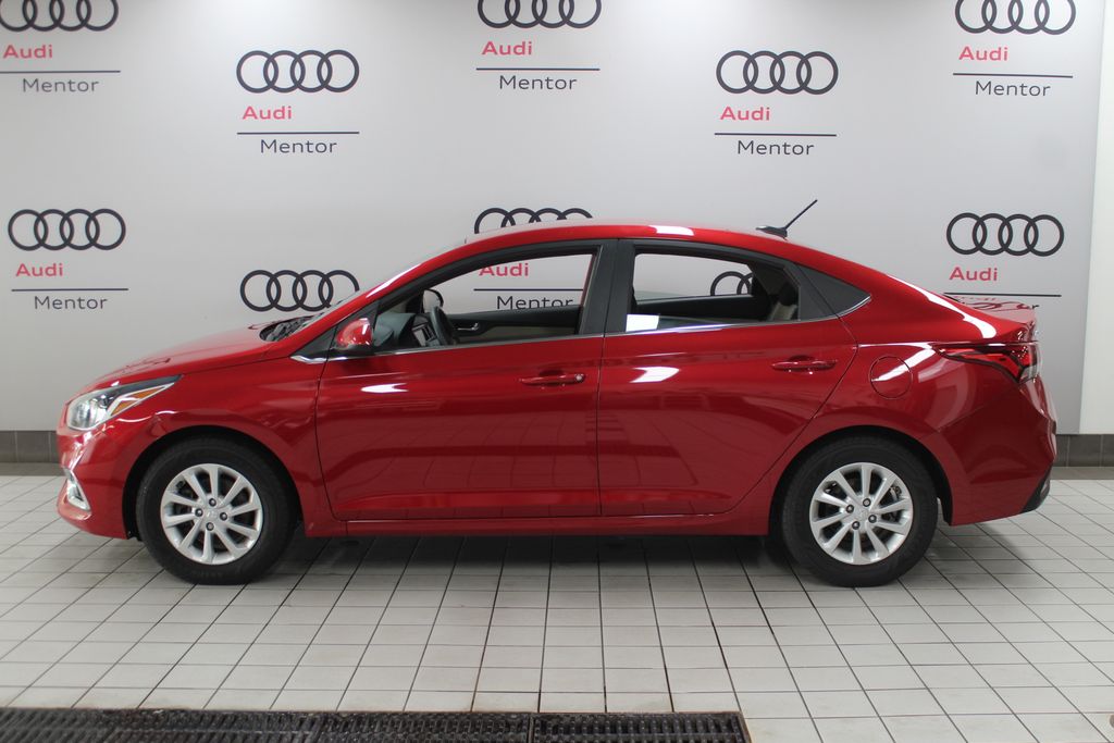 Thumbnail: 2022 Hyundai Accent - 3