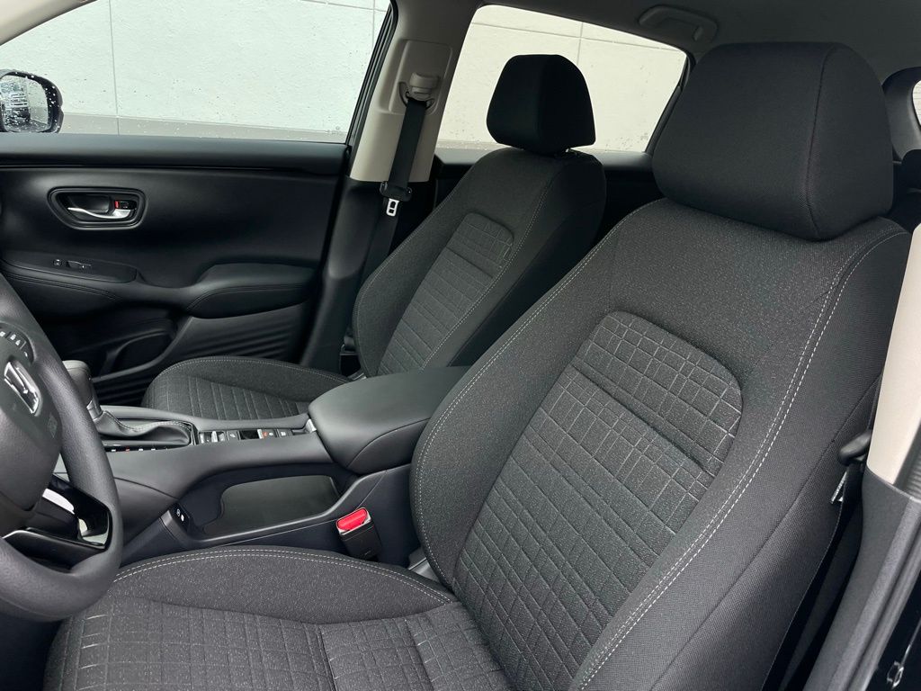 Thumbnail: 2026 Honda HR-V - 25