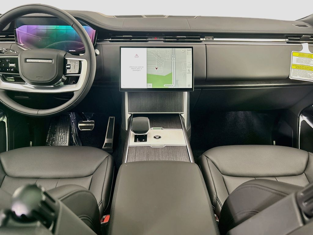 Thumbnail: 2026 Land Rover Range Rover - 13
