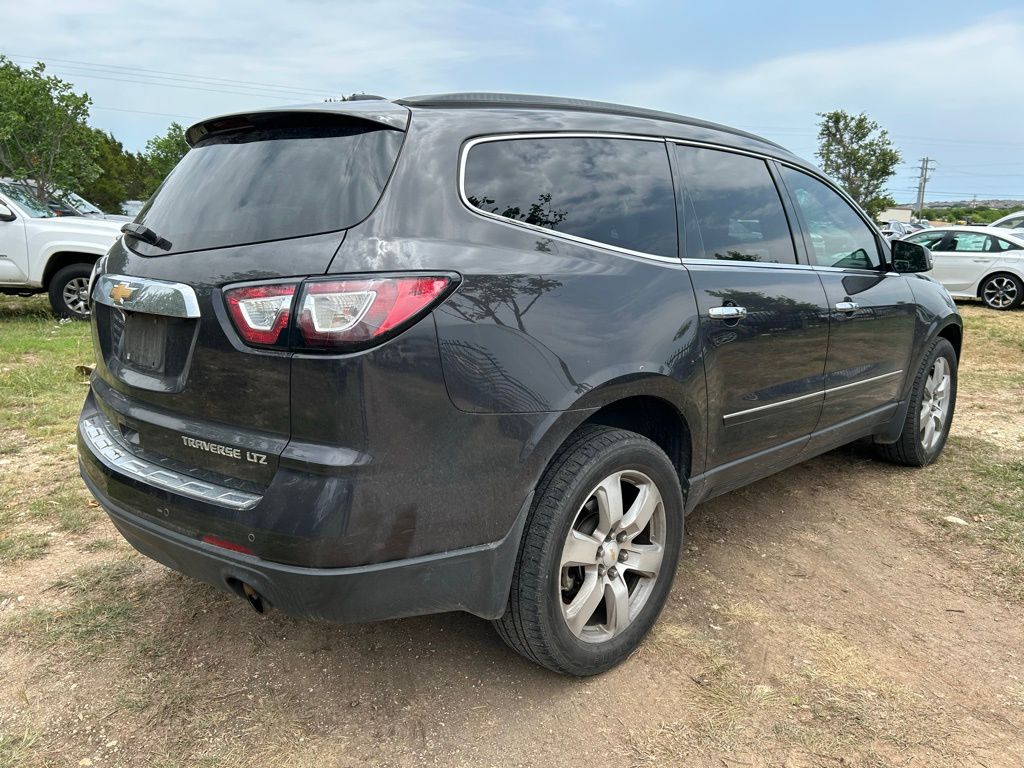 2016 Chevrolet Traverse LTZ 3